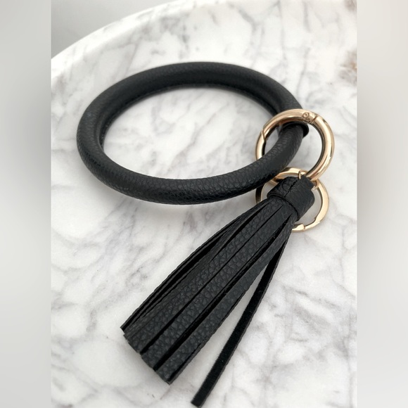 Key Ring Bracelet | Black Leather with Removable Fringe - Picture 2 of 4